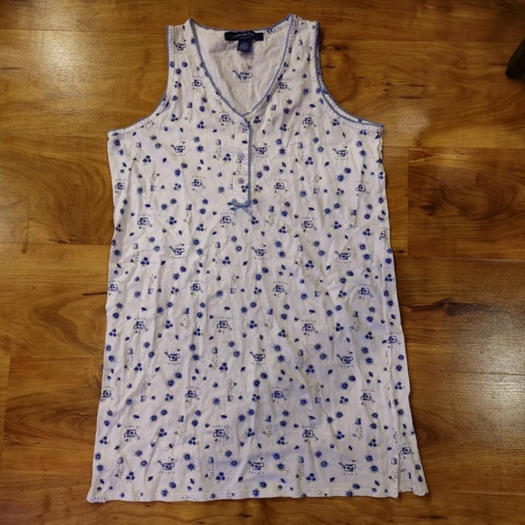 Vintage Charter Club nightgown Size Large 100% cotton Watering can flowers - Picture 1 of 5